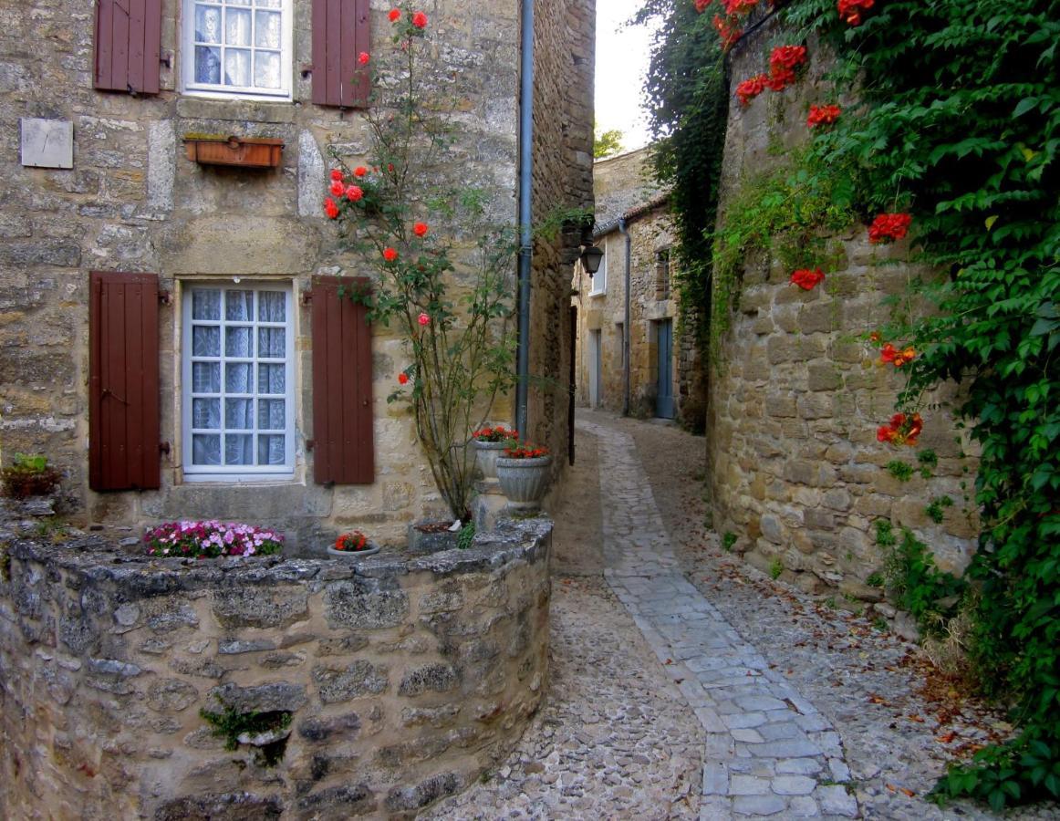 La Petite Maison Beynac-et-Cazenac Εξωτερικό φωτογραφία